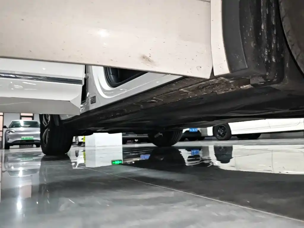 Volkswagen Tiguan X — миниатюра 21