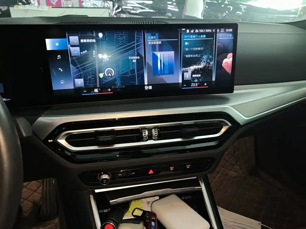 BMW i4 — миниатюра 13