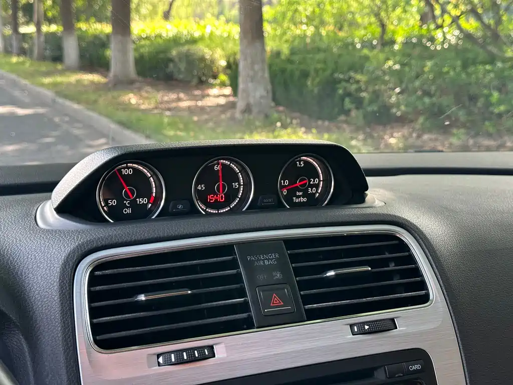 Volkswagen Scirocco — миниатюра 8