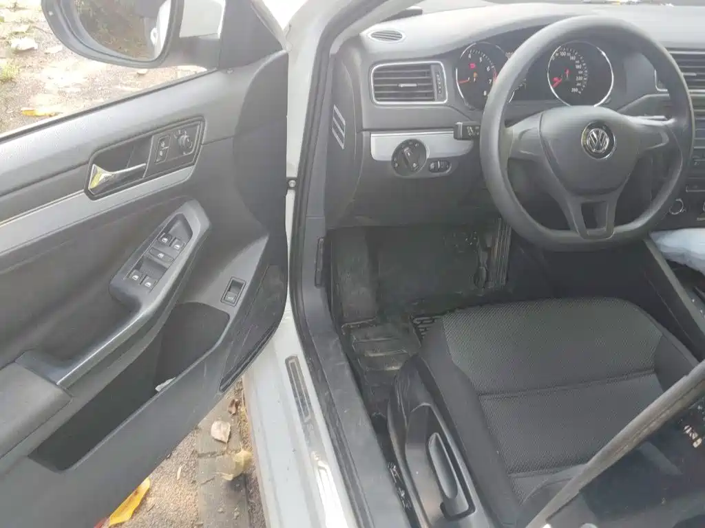 Volkswagen Sagitar — миниатюра 17