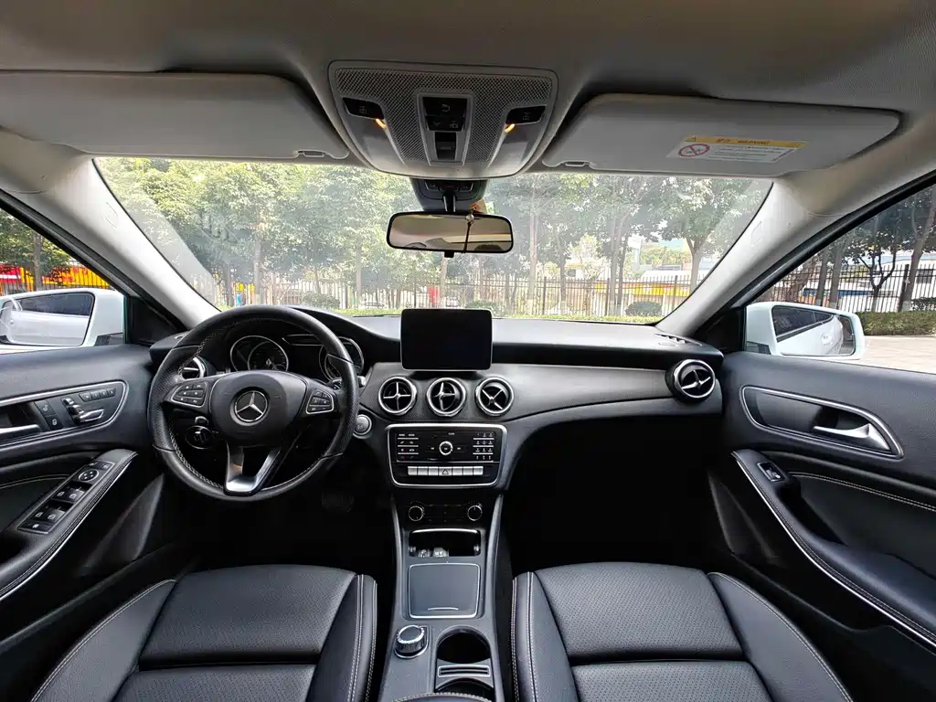 Mercedes-Benz GLA 2018 GLA 200