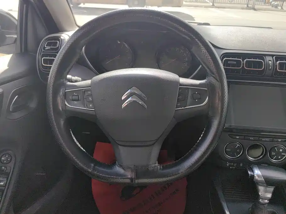 Citroen C3-XR — миниатюра 15