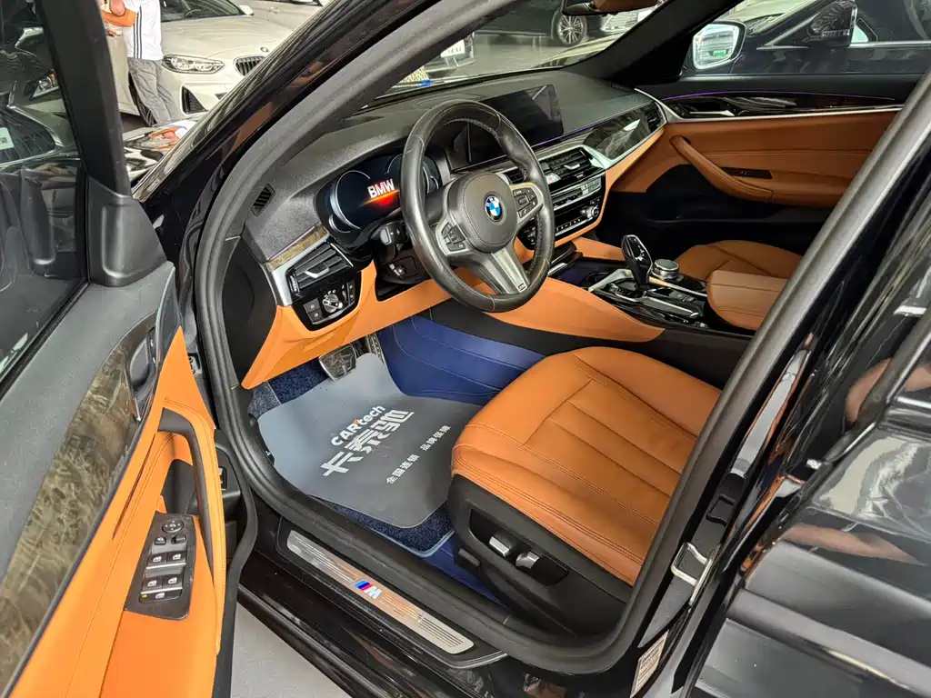 BMW 5 Series — миниатюра 5