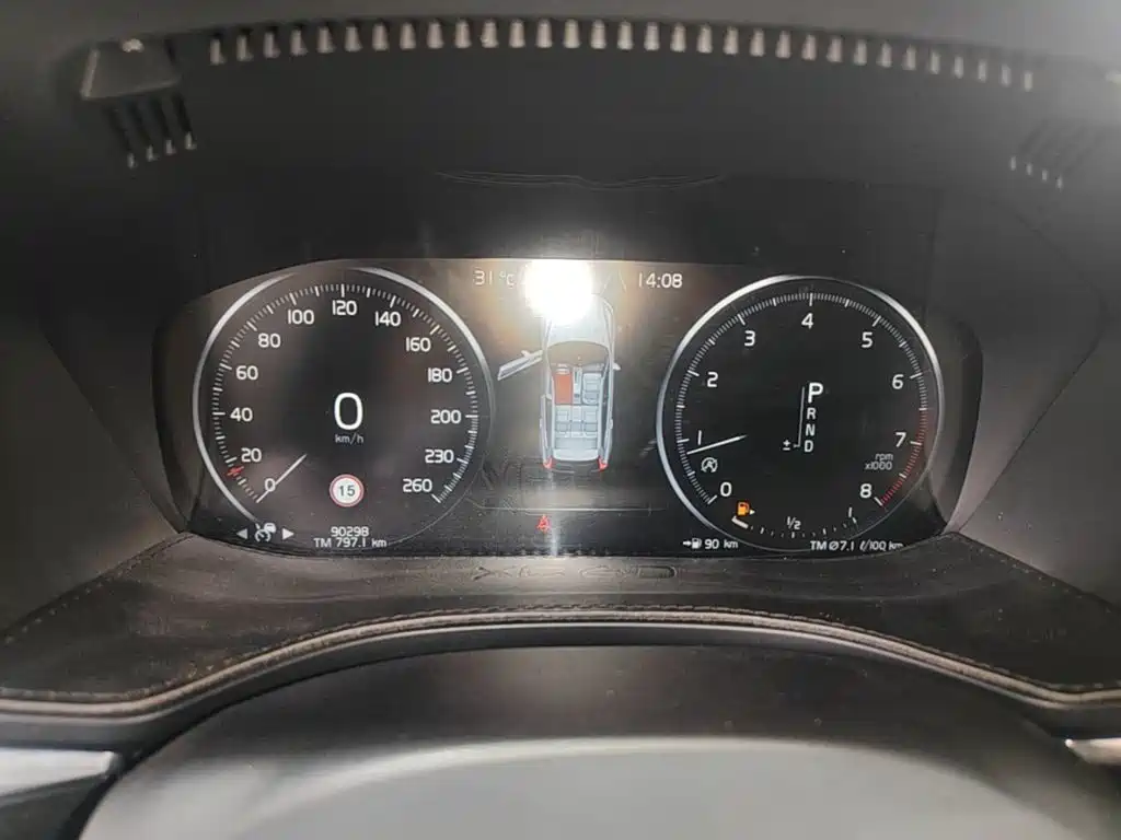 Volvo XC60 — миниатюра 8