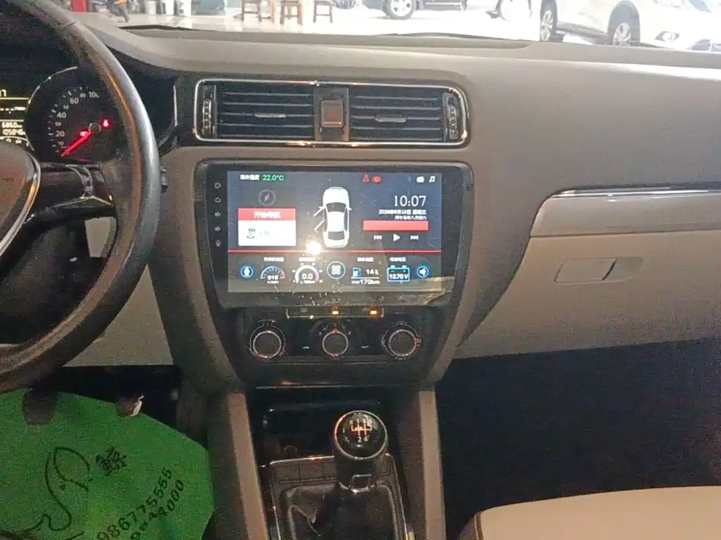 Volkswagen Sagitar — миниатюра 13