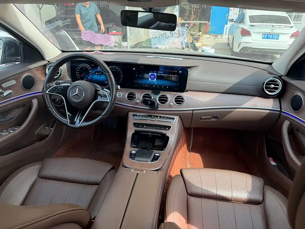 Mercedes-Benz E-Class New Energy — миниатюра 3