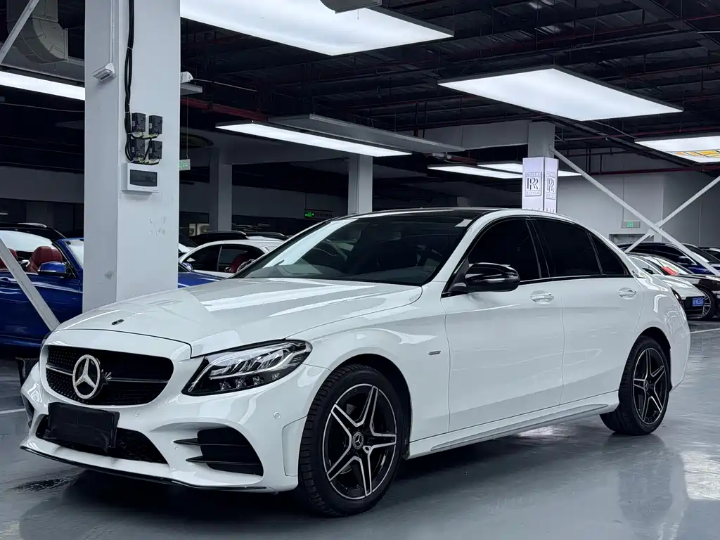 Mercedes-Benz C-Class 2021