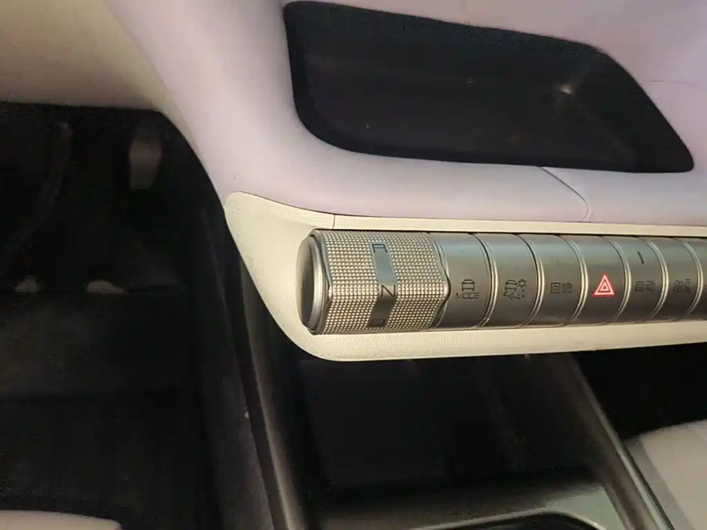 BYD Dolphin — миниатюра 14