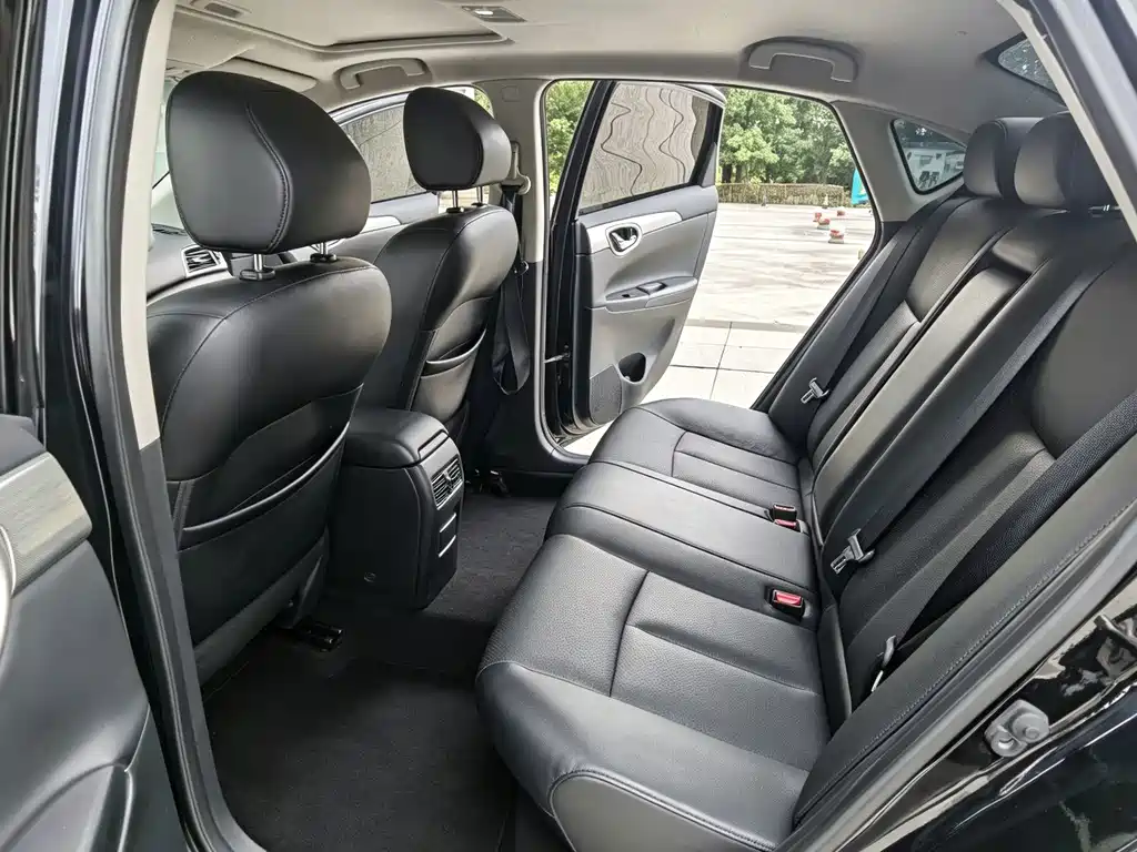 Nissan Sylphy — миниатюра 10