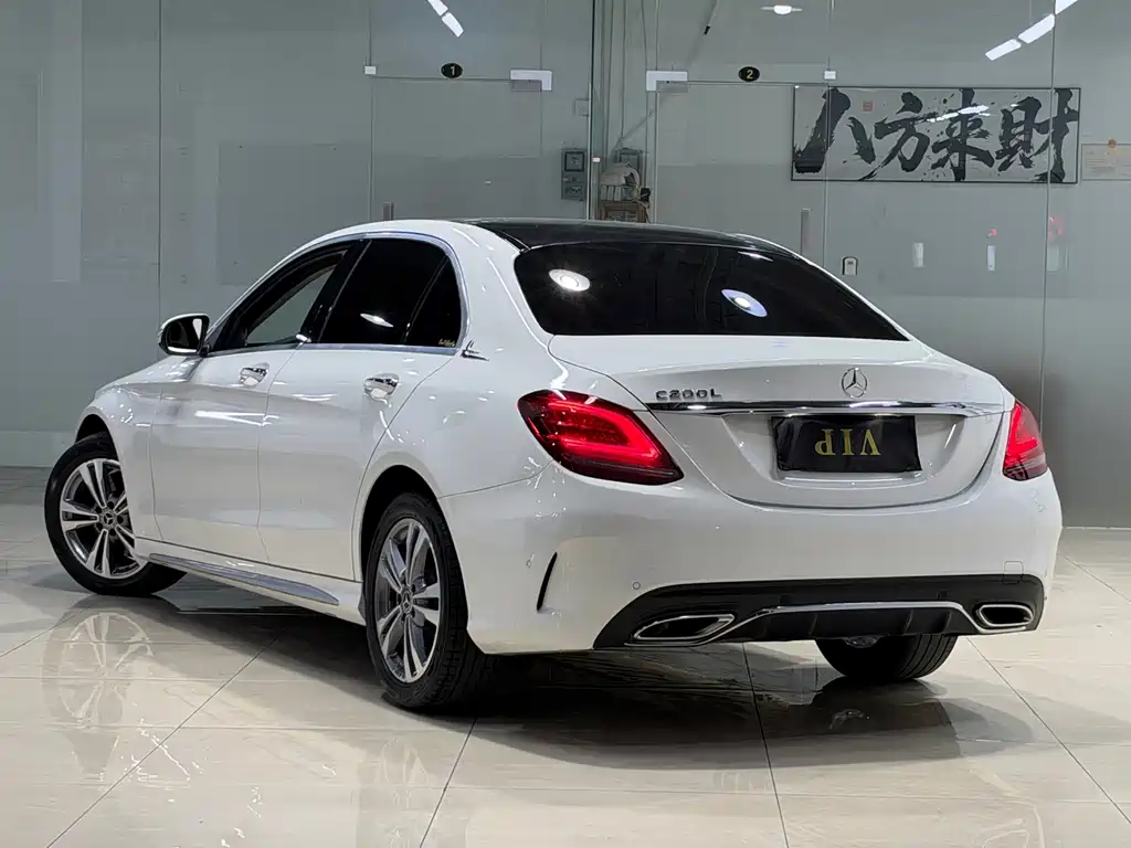 Mercedes-Benz C-Class — миниатюра 5