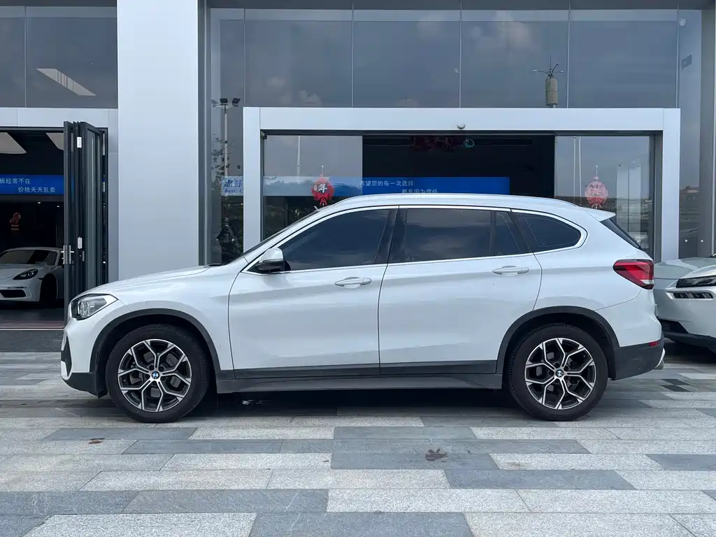 BMW X1 — миниатюра 3