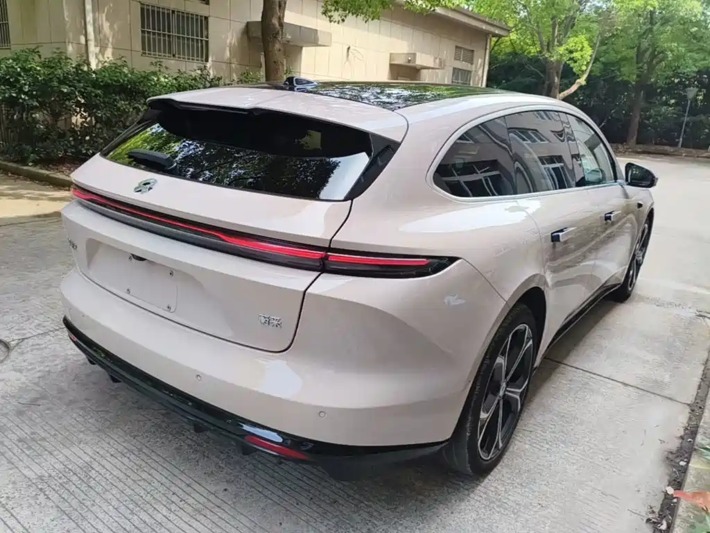 NIO ET5T 2025 75kWh Touring