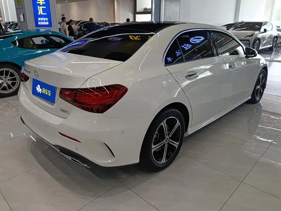 Mercedes-Benz A-Class — миниатюра 3