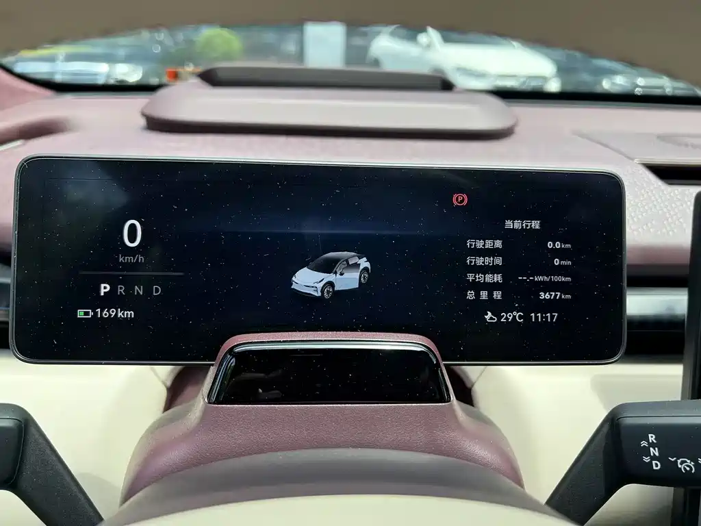 Zeekr X 2025 мест