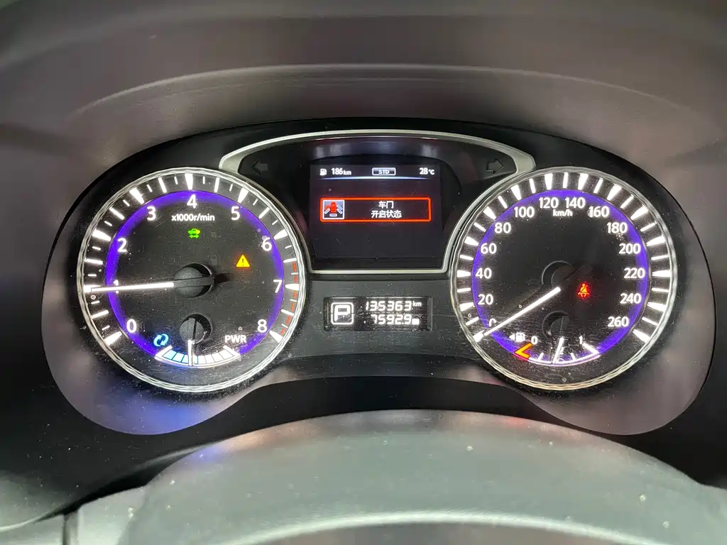 Infiniti QX60 (Import) — миниатюра 14