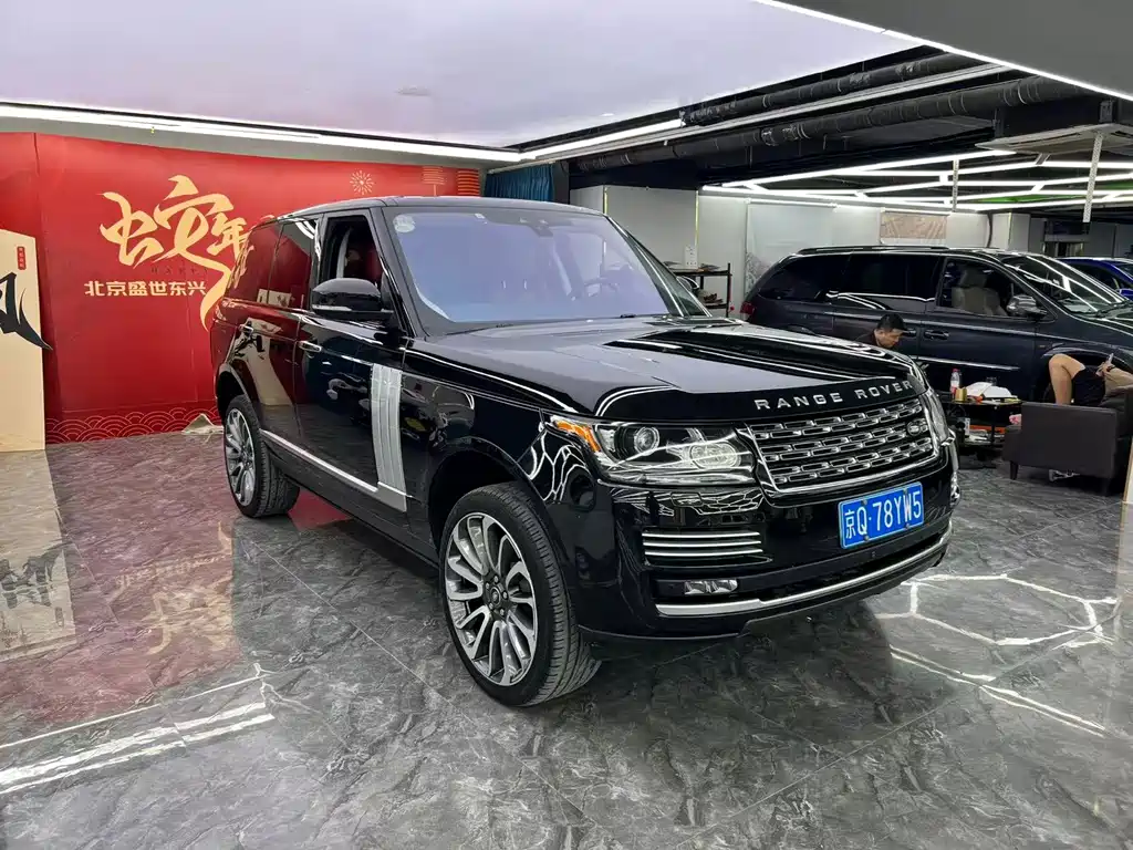 Land Rover Range Rover — миниатюра 3
