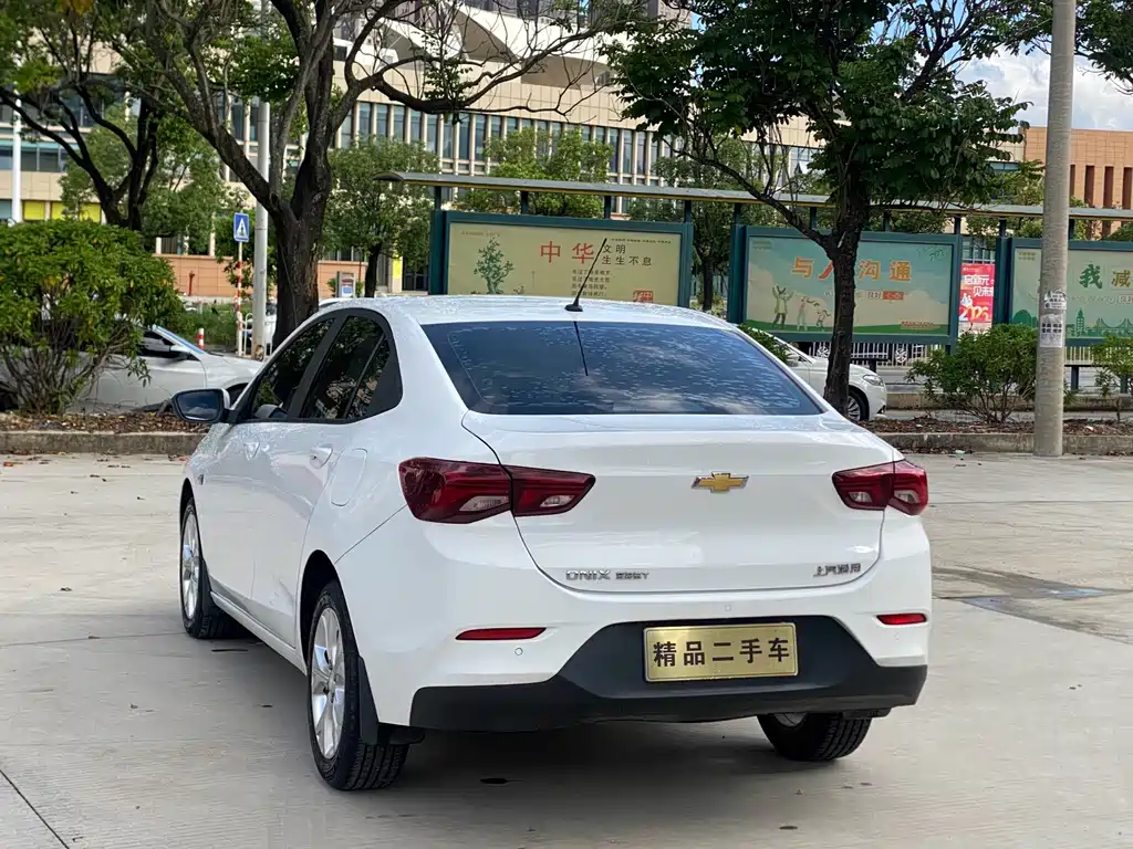 Chevrolet Cavalier — миниатюра 9