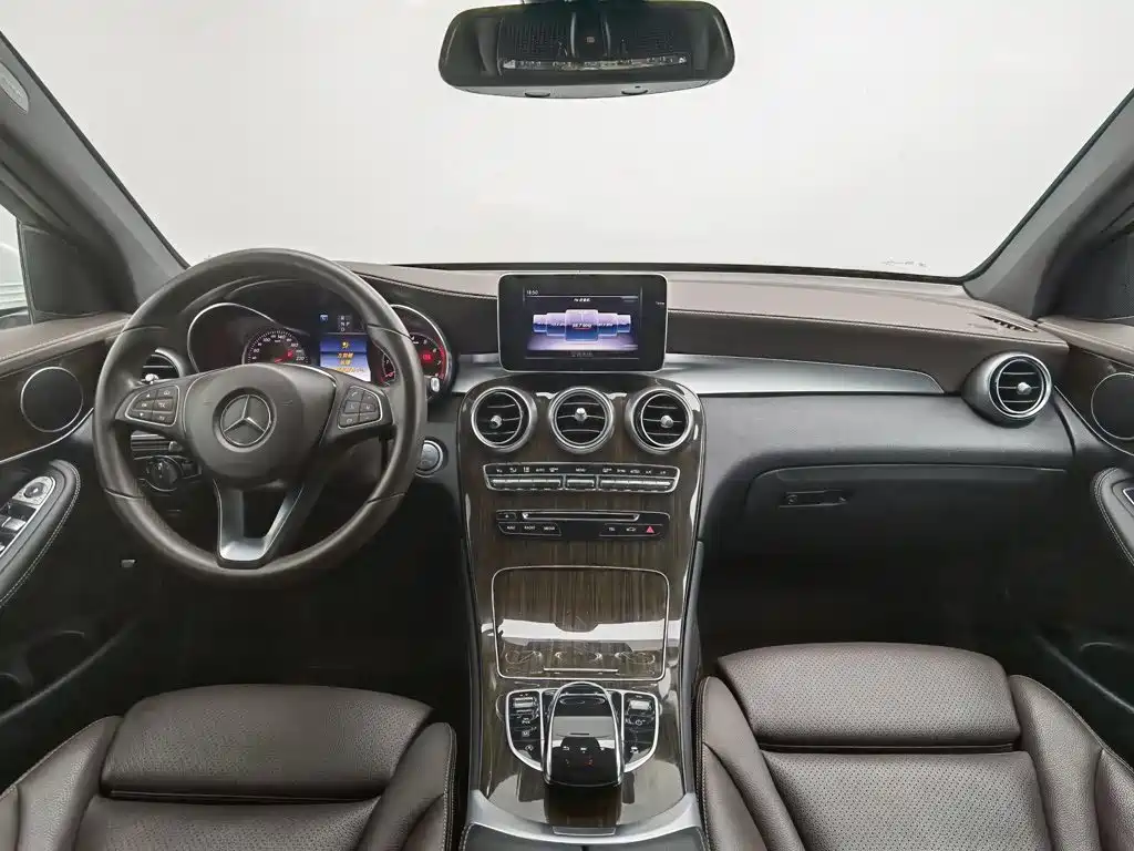 Mercedes-Benz GLC — миниатюра 5