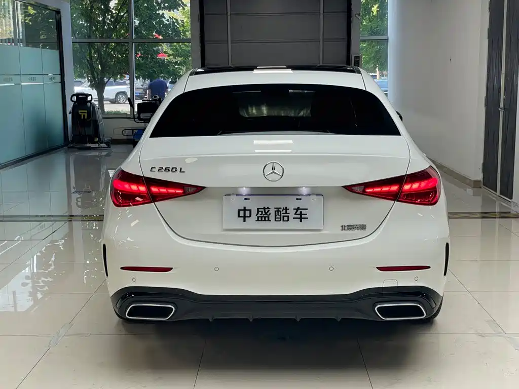 Mercedes-Benz C-Class — миниатюра 22