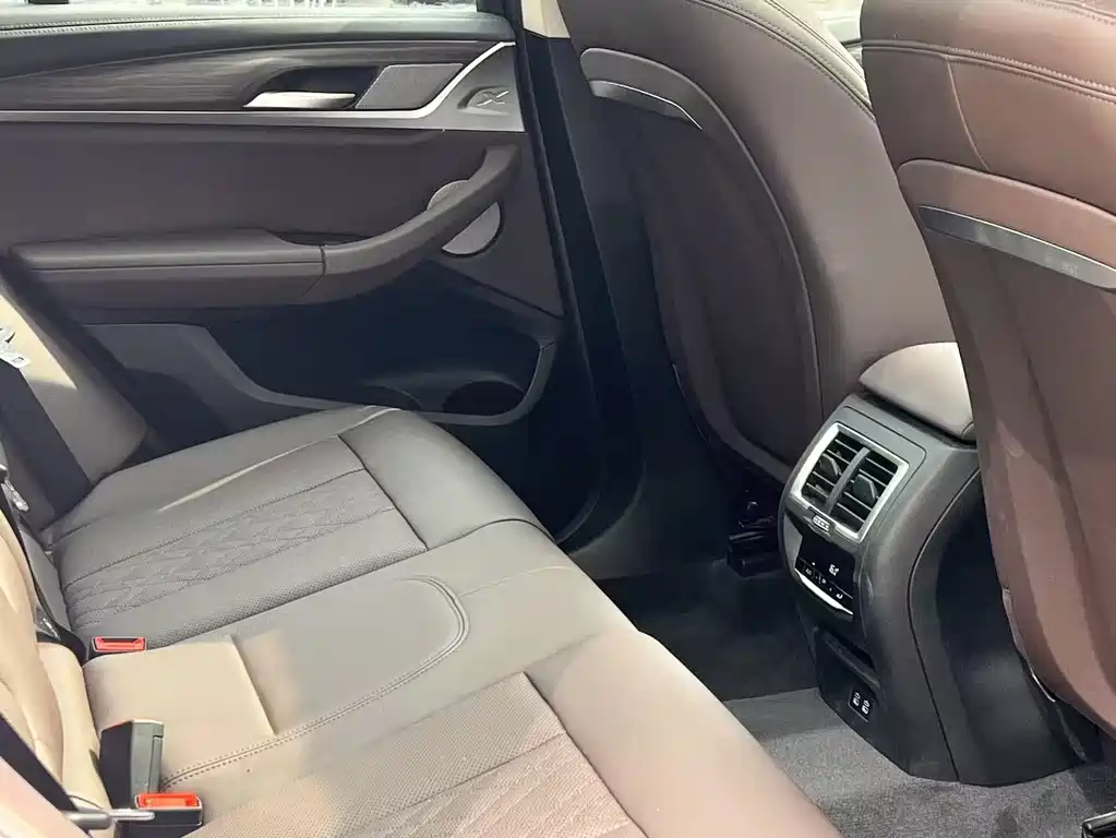 BMW X3 — миниатюра 14