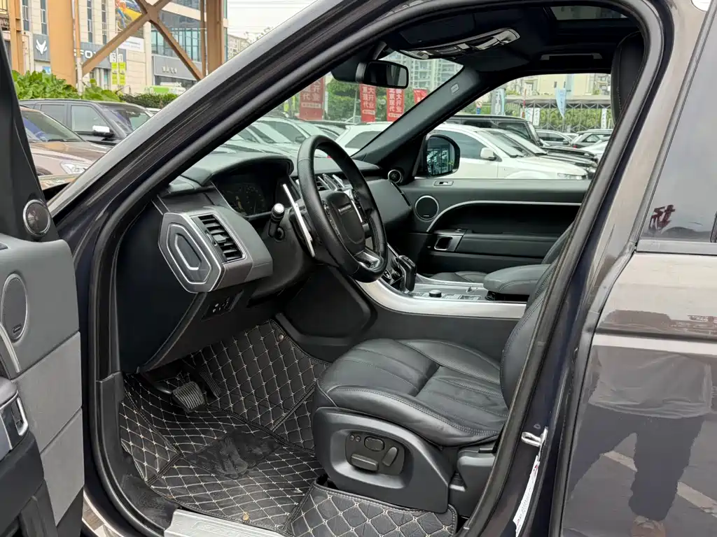 Land Rover Range Rover Sport 2015 3.0 SDV6 HSE