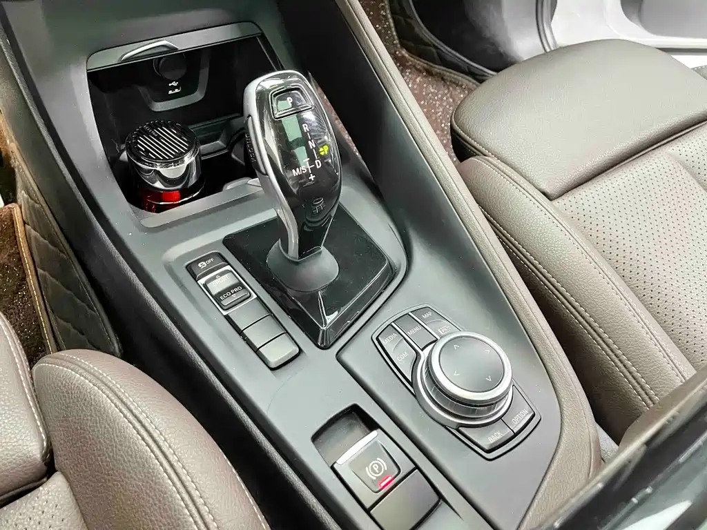 BMW X1 2021 sDrive25Li Lead