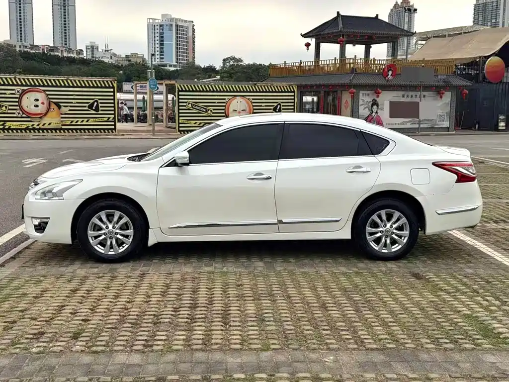 Nissan Teana — миниатюра 3