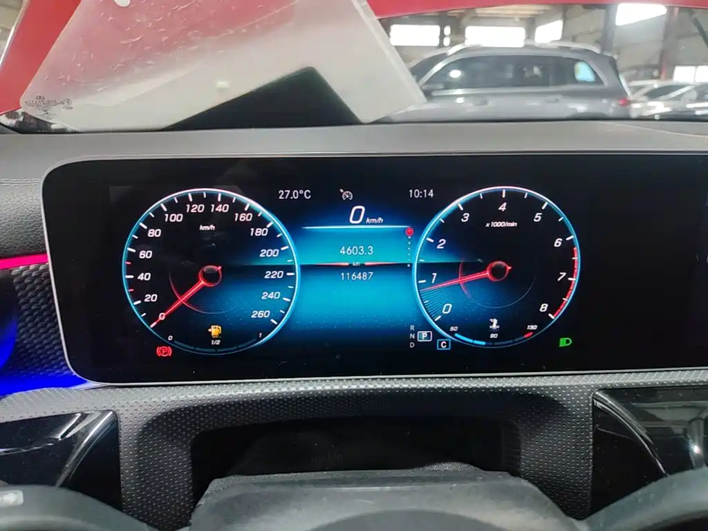 Mercedes-Benz A-Class — миниатюра 8
