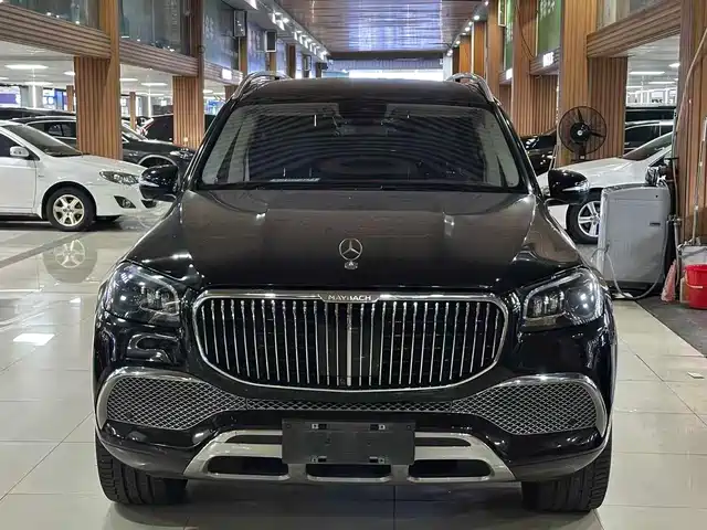 MERCEDES-BENZ GLS