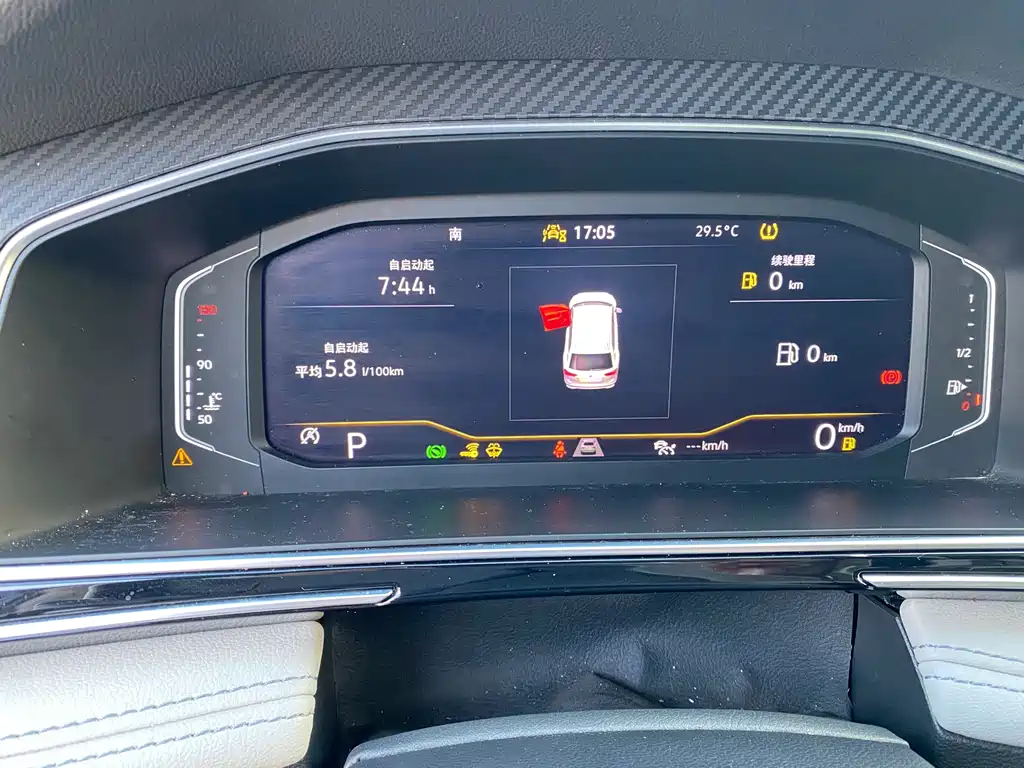 Volkswagen Tiguan L — миниатюра 7