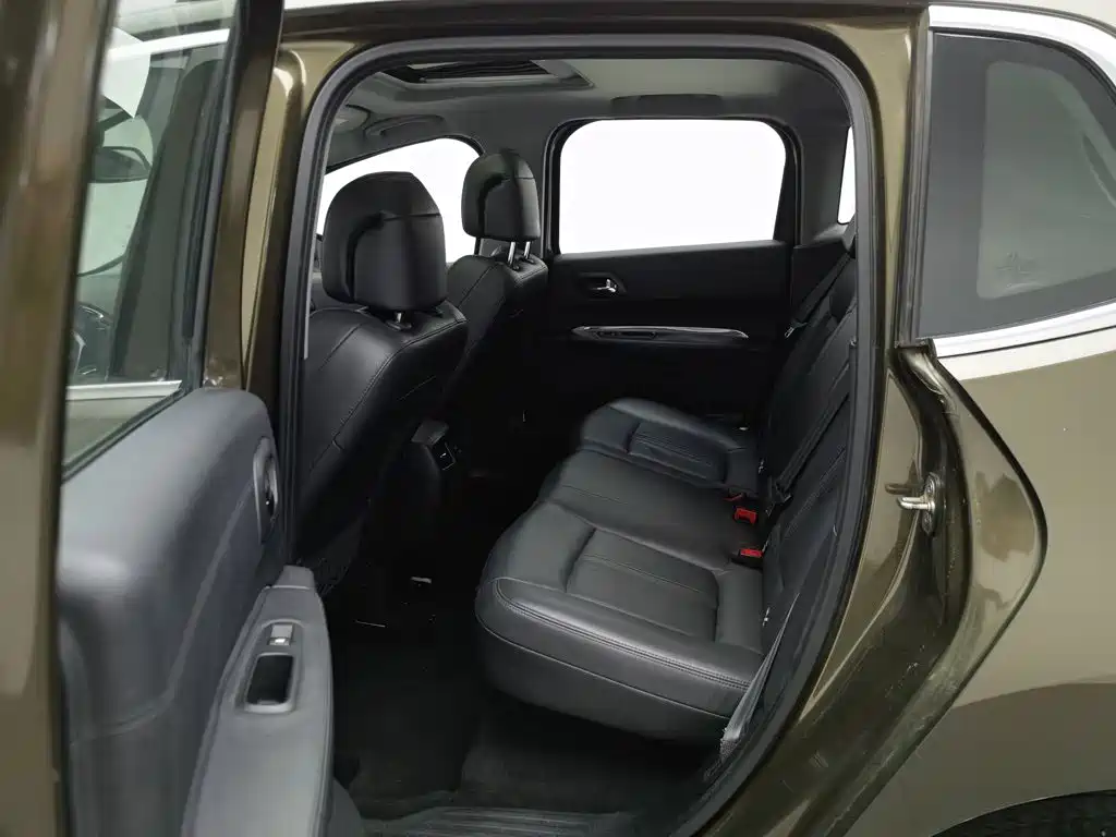 Peugeot 3008 — миниатюра 15