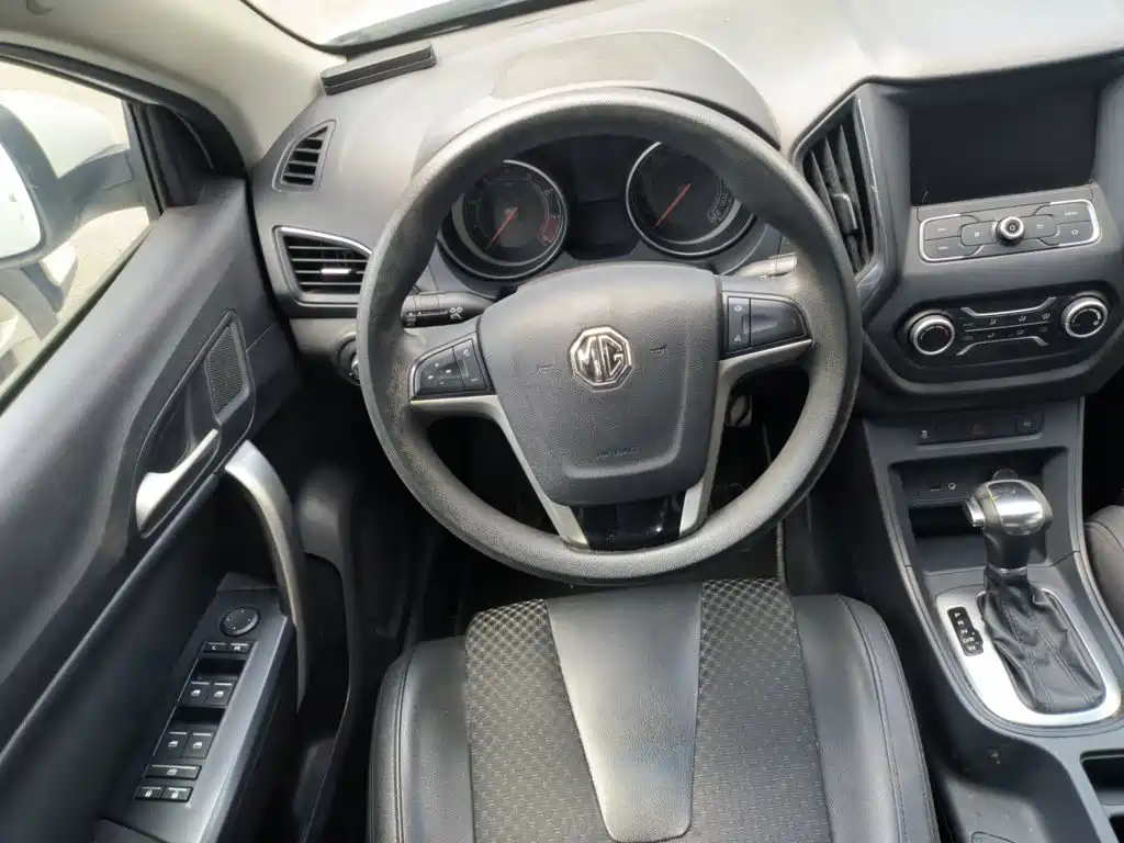 MG MG GT — миниатюра 3