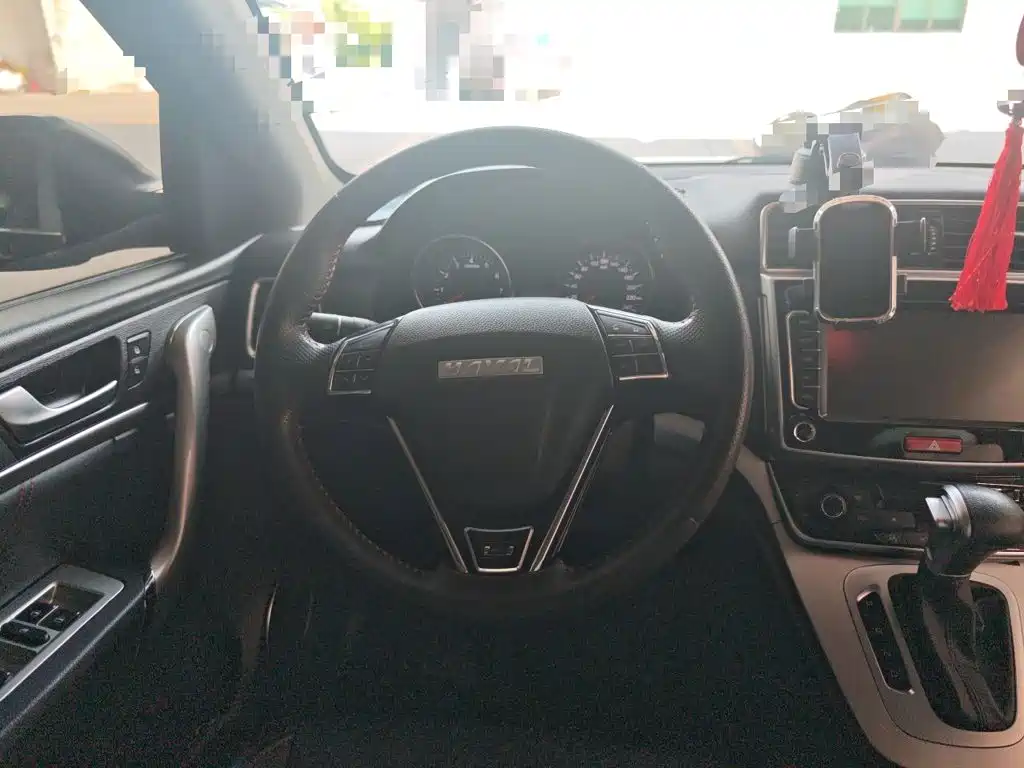 Haval M6 — миниатюра 11