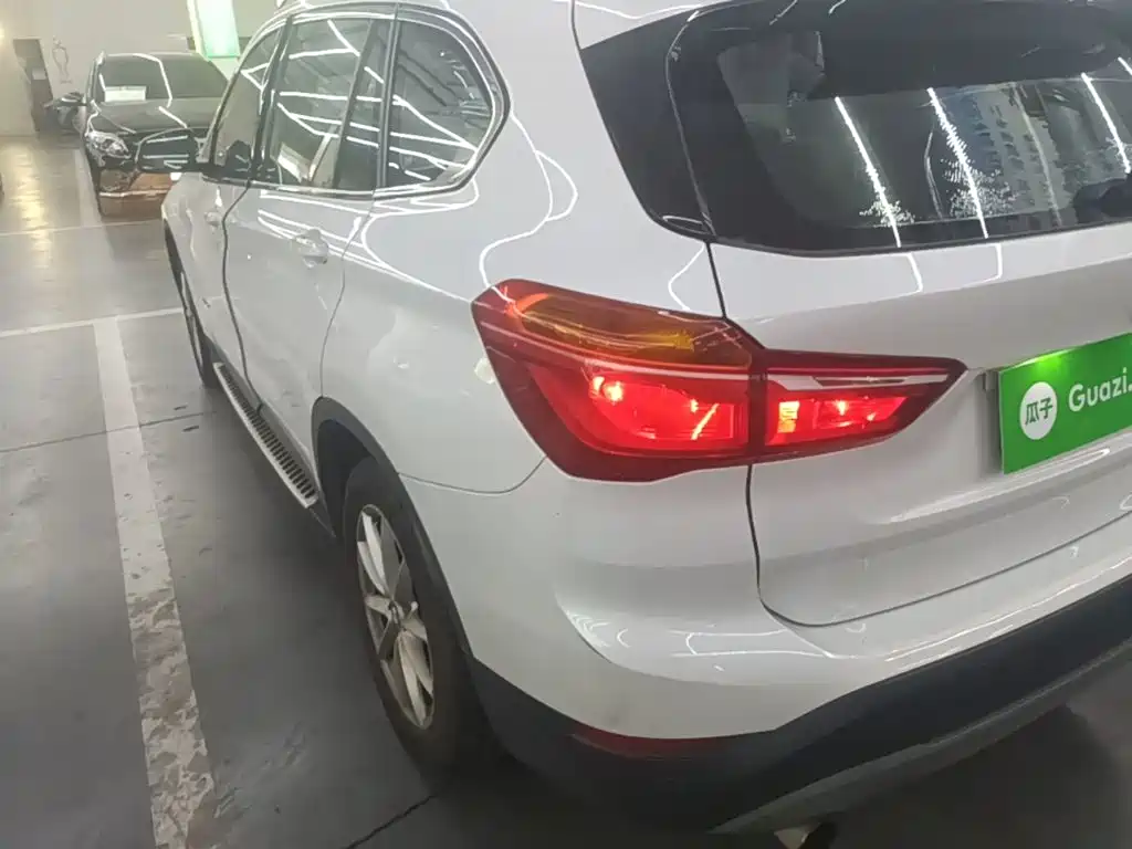 BMW X1 — миниатюра 5