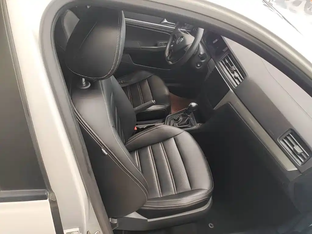 Volkswagen Lavida — миниатюра 25