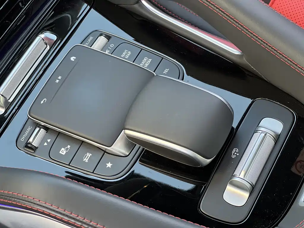 Mercedes-Benz GLE AMG — миниатюра 16