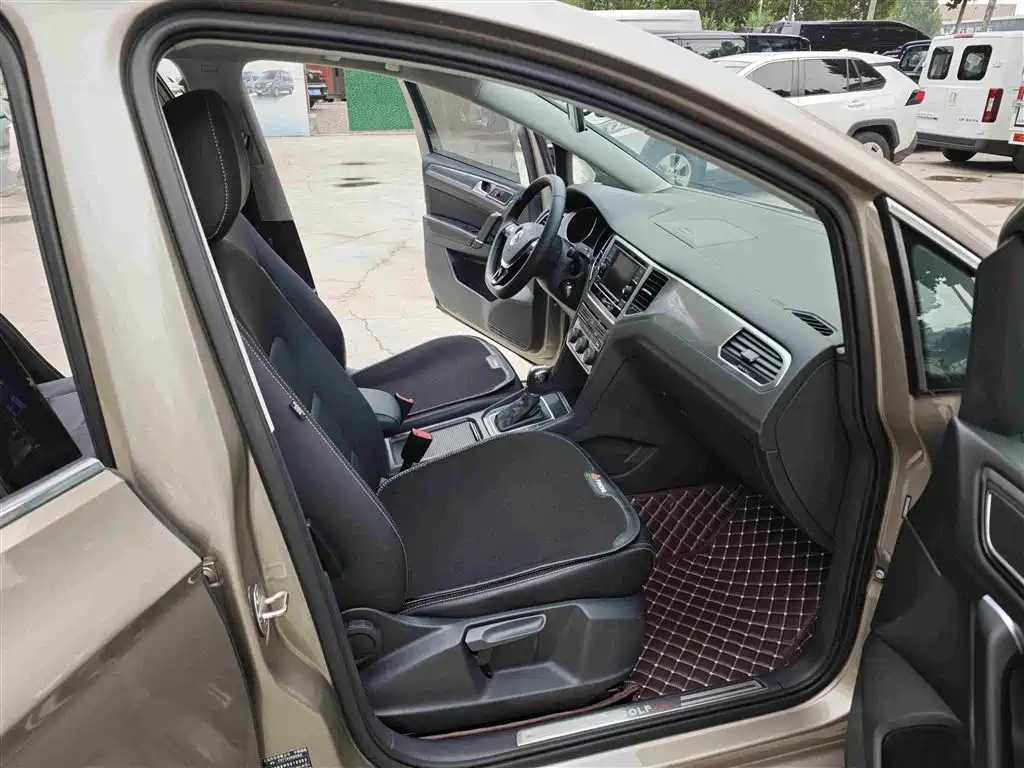 Volkswagen Golf Sportsvan — миниатюра 10