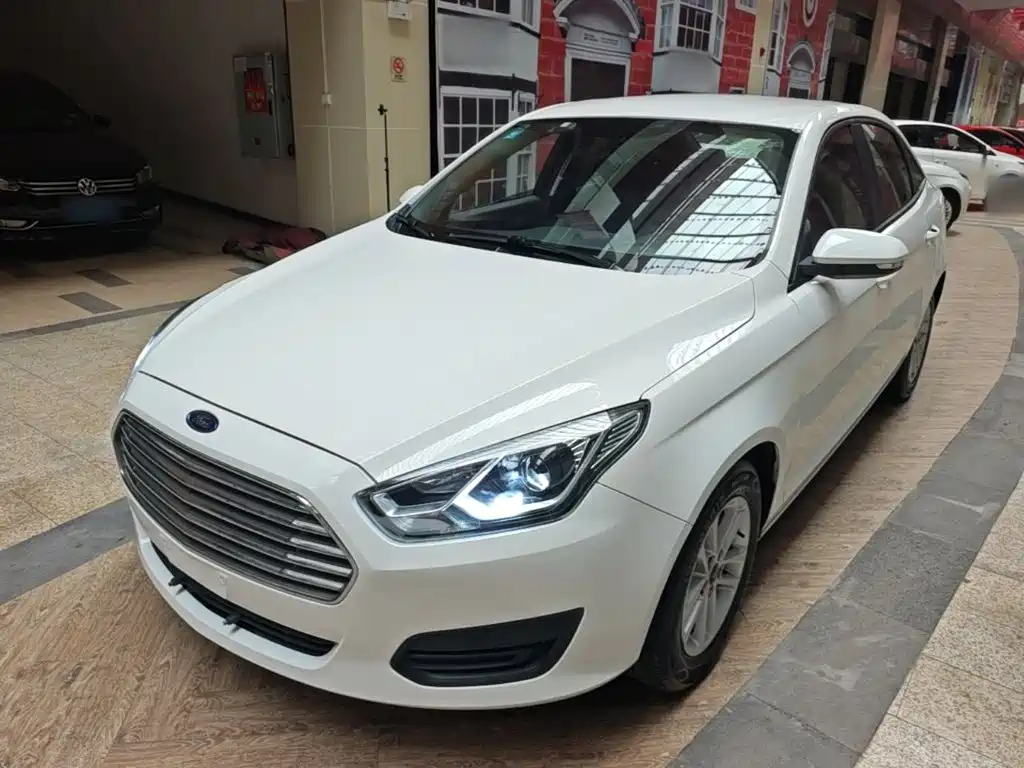 Ford Escort — миниатюра 2