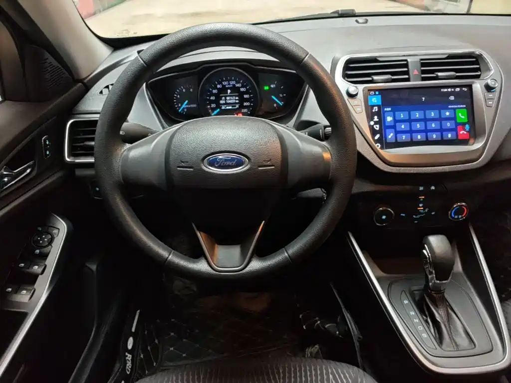 Ford Escort — миниатюра 11