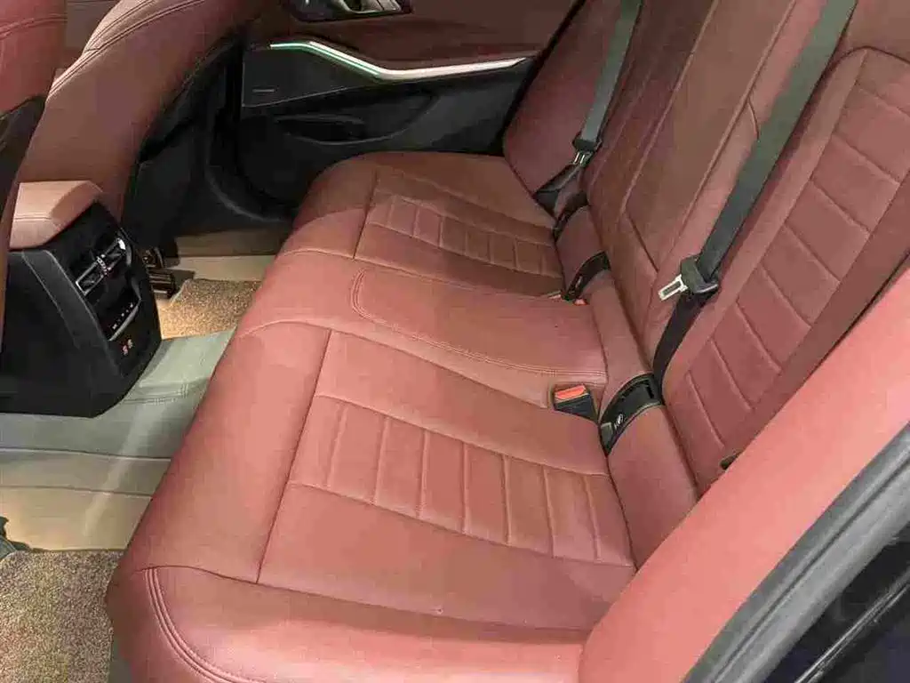 BMW 3 Series — миниатюра 8