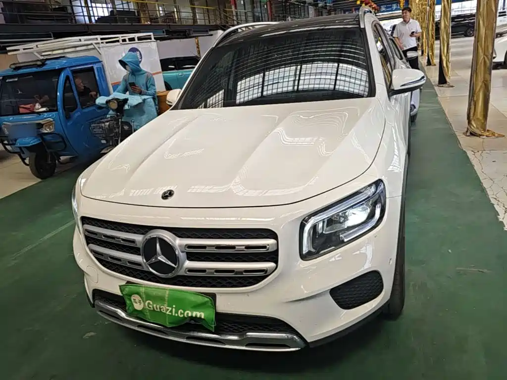 Mercedes-Benz GLB — миниатюра 3