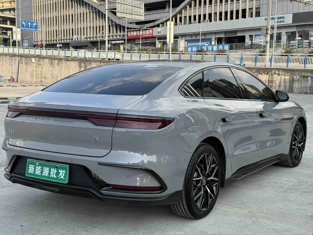 BYD Han — миниатюра 4