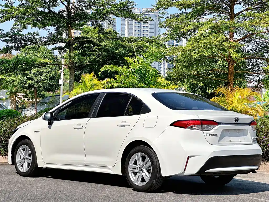 Toyota Corolla Levin 2022 1.8H E-CVT