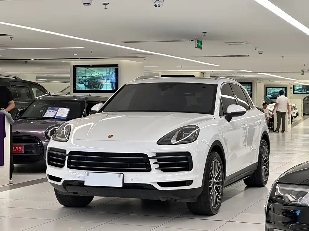 Купить Porsche Cayenne