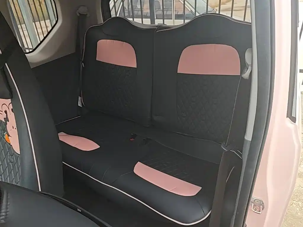 Wuling MINIEV — миниатюра 17