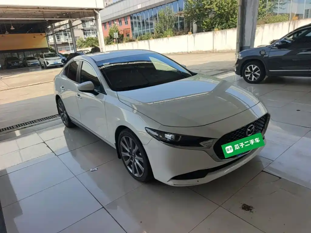 Mazda 3 Axela — миниатюра 4