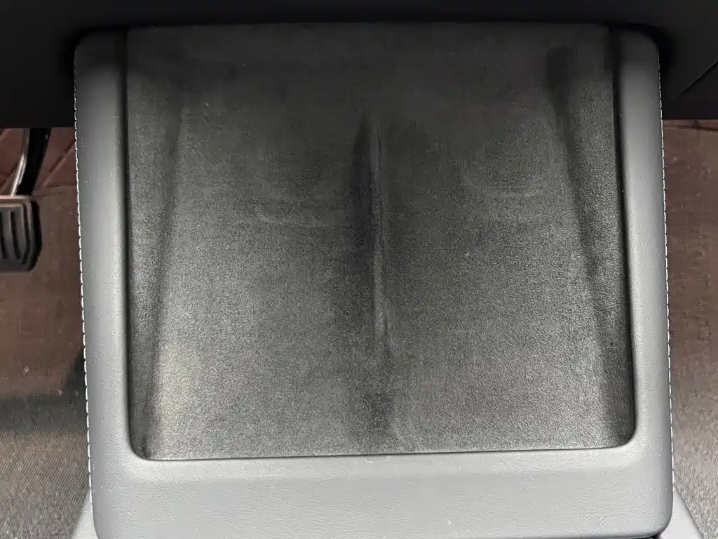 Tesla Model 3 — миниатюра 9