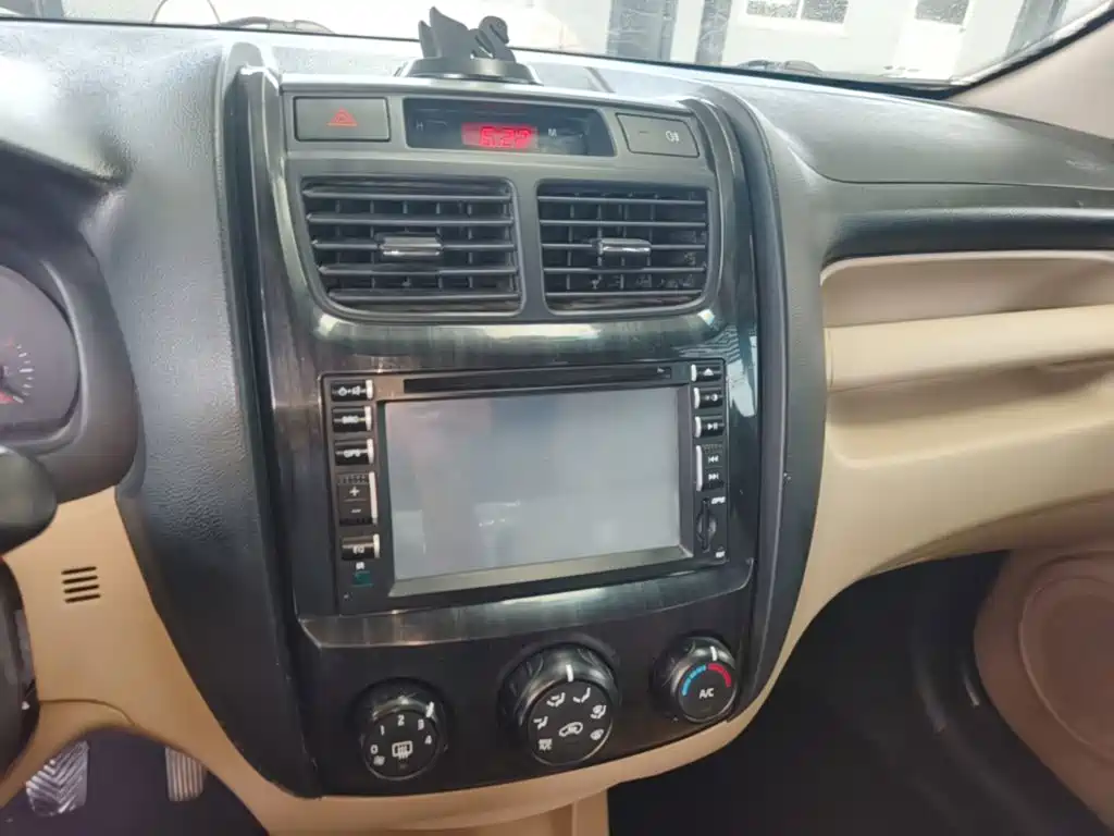 Kia Sportage — миниатюра 13
