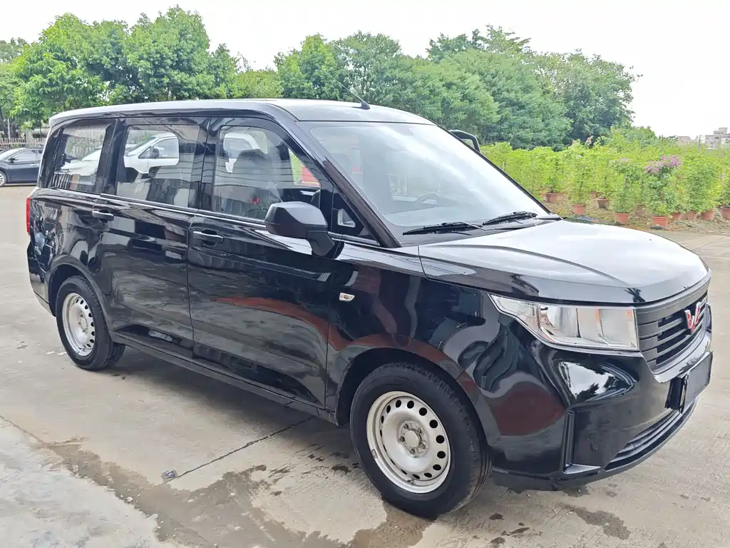 WULING AUTOMOBILE WULING HONGGUANG PLUS