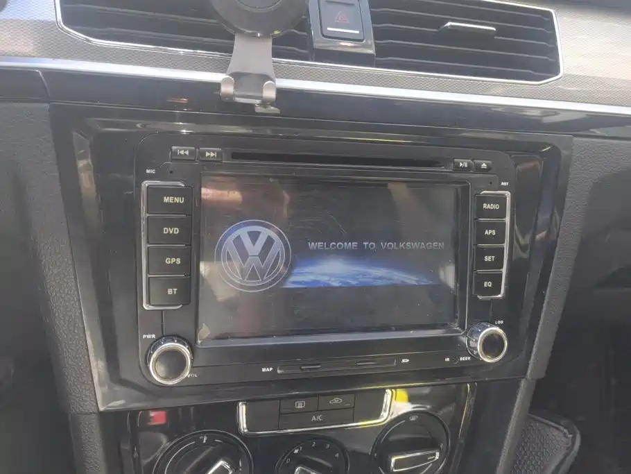 Volkswagen Bora — миниатюра 13